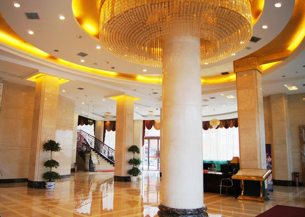 Huangzu International Hotel 怀化 外观 照片