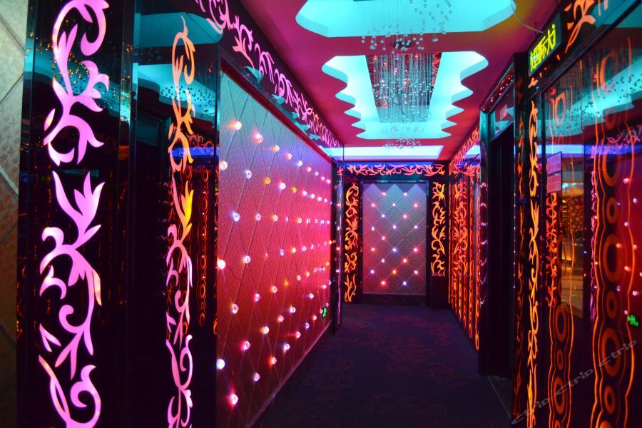 Huangzu International Hotel 怀化 外观 照片